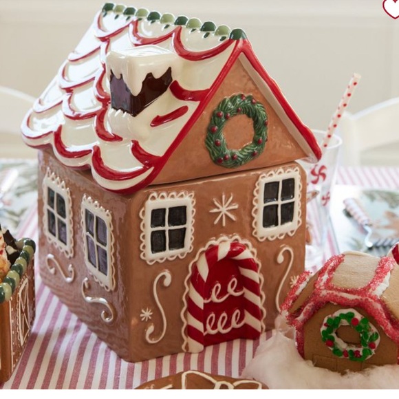 Pottery Barn Christmas Gingerbread Cookie Jar - Picture 5 of 9
